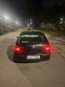 Golf 4 - 4