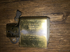 Prodám zapalovač Zippo Bradford.Pa. USA, G XI - 4