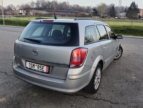 Opel Astra H 1.9 cdti - 4