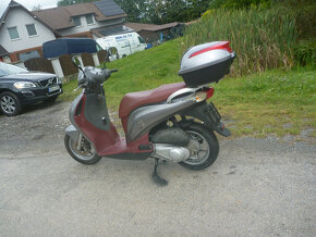 Honda PS125i - 4