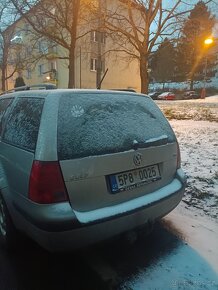 Volkswagen golf - 4