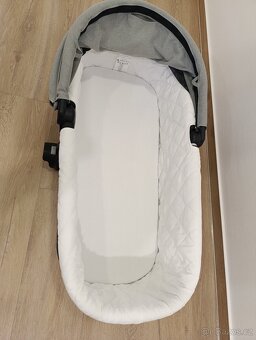 Korbička Baby Jogger Deluxe pram - 4