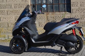 Piaggio MP3 300 HPE Sport - 4