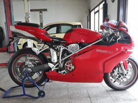 DUCATI 749 r.v. 2003 - 4