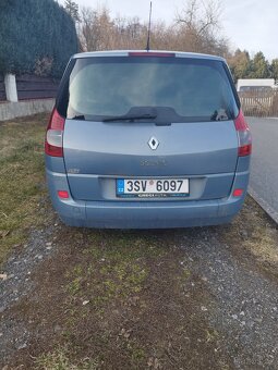 Renault Megane Scenic - 4