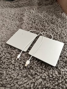 Apple USB SuperDrive,CD a DVD reader - 4