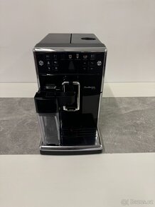 Kávovar Saeco PicoBaristo Deluxe SM5570 - 4