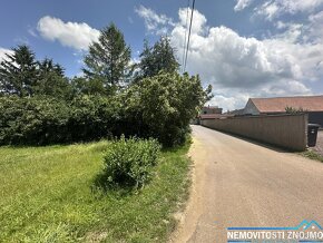 Prodej stavebního pozemku, 571m2, Lukov u Znojma - 4