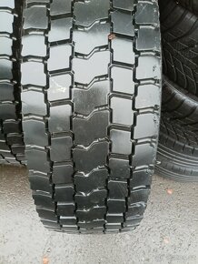 nákladní záběrové pneu 285/70R19,5 Pirelli TR01 - 4