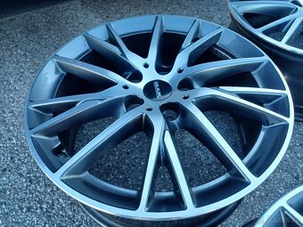 5x120 BMW 7j R17 is 47 sede plus lestene - 4