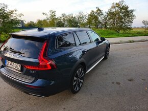 VOLVO V60 CC CROSS COUNTRY - 4