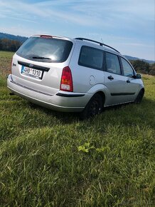 Ford Focus 1,6   74kW - 4