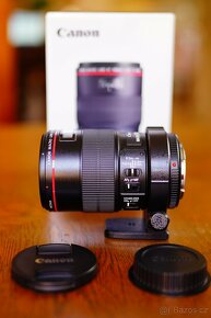 Canon EF 100mm f/2.8 L IS USM Macro - 4