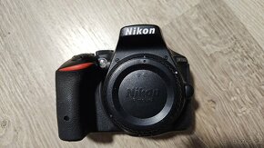 Nikon D5500 + příslušenství - 4