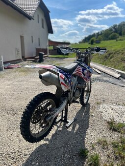 Yamaha YZ 450F - 4