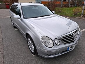 Mercedes Benz E320CDI 165kw 4Matic facelift Avantgarde - 4