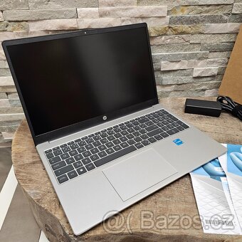 HP 250 G10 - i3-1315U, 8GB, 512GB, 15,6" Full HD, W11 Home - 4