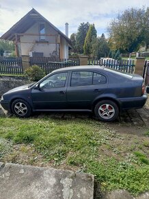 Škoda Octavia 1.6 benzín - 4