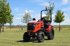 Malotraktor 4 x4 výkon 25 HP - 4