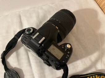 Nikon D90 + 18-105 mm + braška + SD karta + voucher na čiště - 4