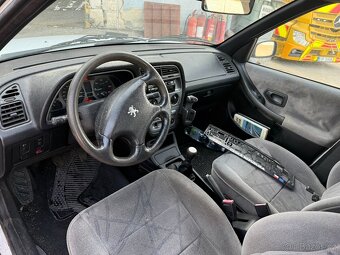 Náhradní díly - Peugeot 306 2.0 HDI 66 kW r.v. 2000 - 4