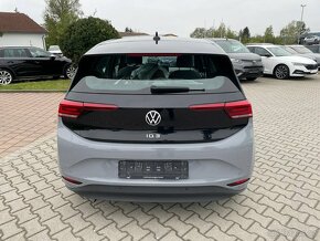 Volkswagen ID.3 150kw PRO Performance, dojezd 350km, LED - 4