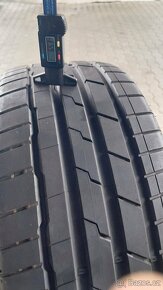 Prodám 4 x letní pneu Hankook 215/45/18 - 4