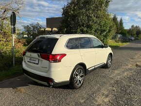 Mitsubishi Outlander 2.2 DI-D 4WD/ČR-1M/servisováno/124 tkm - 4