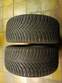 Zimní pneu 245/40R19 - 4