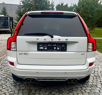 VOLVO XC90 2.4D5 R-DESIGN 147KW 4x4 -7MÍST-Bi XENON-KŮŽE-PDC - 4