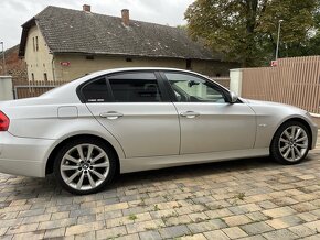 BMW E90 320D - 4