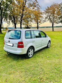 Prodam VW Touran 1.9Tdi 77Kw 7.místné - 4