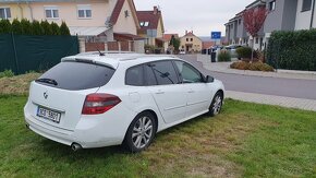 Renault Laguna III GT 2.0dCi 131kW 4Control - 4