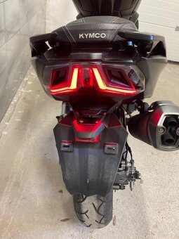 Kymco AK 550 2020 4tkm Top stav - 4