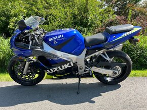 Suzuki GSX-R 600 - 4