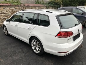 Volkswagen Golf - 4