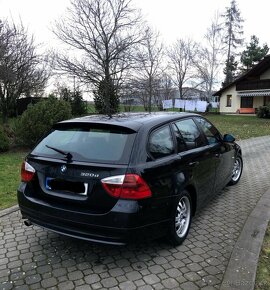 Prodám BMW e91 320d automat - 4