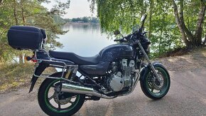 HONDA CB750 - 4