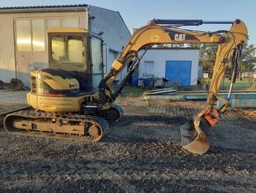 Prodám minirypadlo Cat 305CR - 4