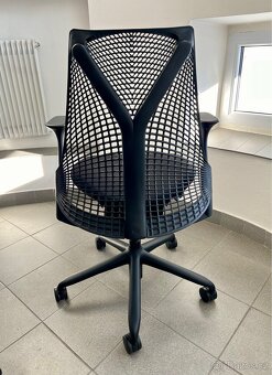 kancelářská židle Herman Miller Sayl - 4