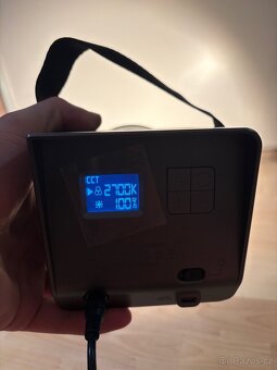 ULANZI 60W přenosná LED video lampa + stativ - 4