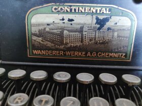 Historický psací stroj Continetal - 4