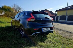 Volvo V40 D4 R-desing - 4