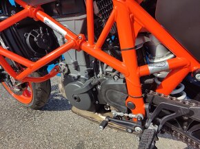 Originál padáky KTM DUKE 690 - 4