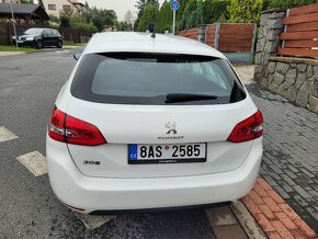 PEUGEOT 308 SW 1.2i 81kW combi, r.21 134000km ČR TOPSTAV - 4