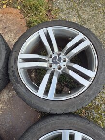 Alu kola Mercedes GLK 5x112R20" předek Et 42,zadek Et-54 - 4