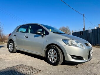 Toyota Auris 1.4 71KW 134000km - 4