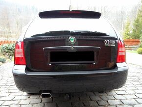 Škoda Octavia Combi RS 1,8 Turbo - 4