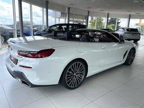 BMW M850i xDrive,Cabrio,Max.Výbava - 4