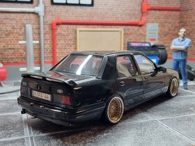 Ford Sierra 4x4 Cosworth 1992 Tuning 1:18 OttoMobile - 4